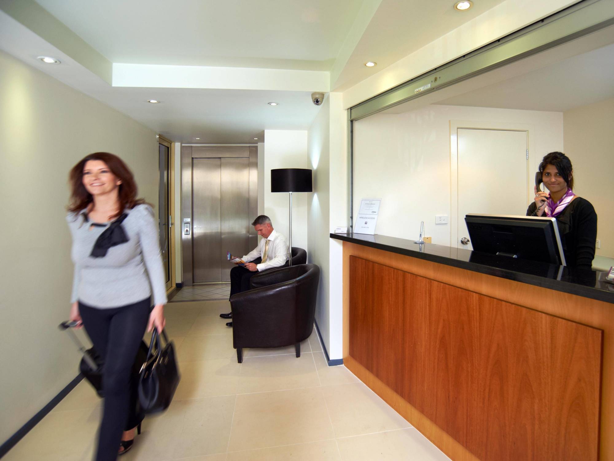 ซิตี้เอดจ์ เซอร์วิซ อพาร์ตเมนต์ อีสต์ เมลเบิร์น Aparthotel ภายนอก รูปภาพ